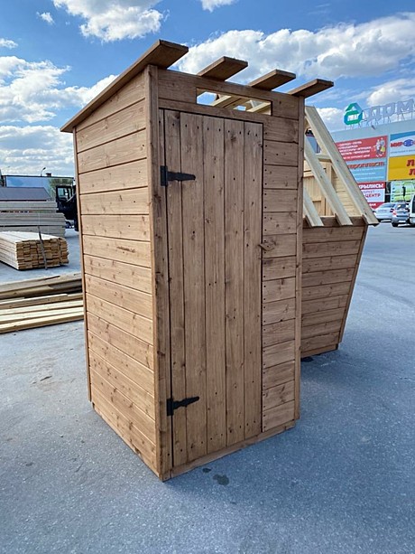 Туалет деревянный прямой 110x115 см.